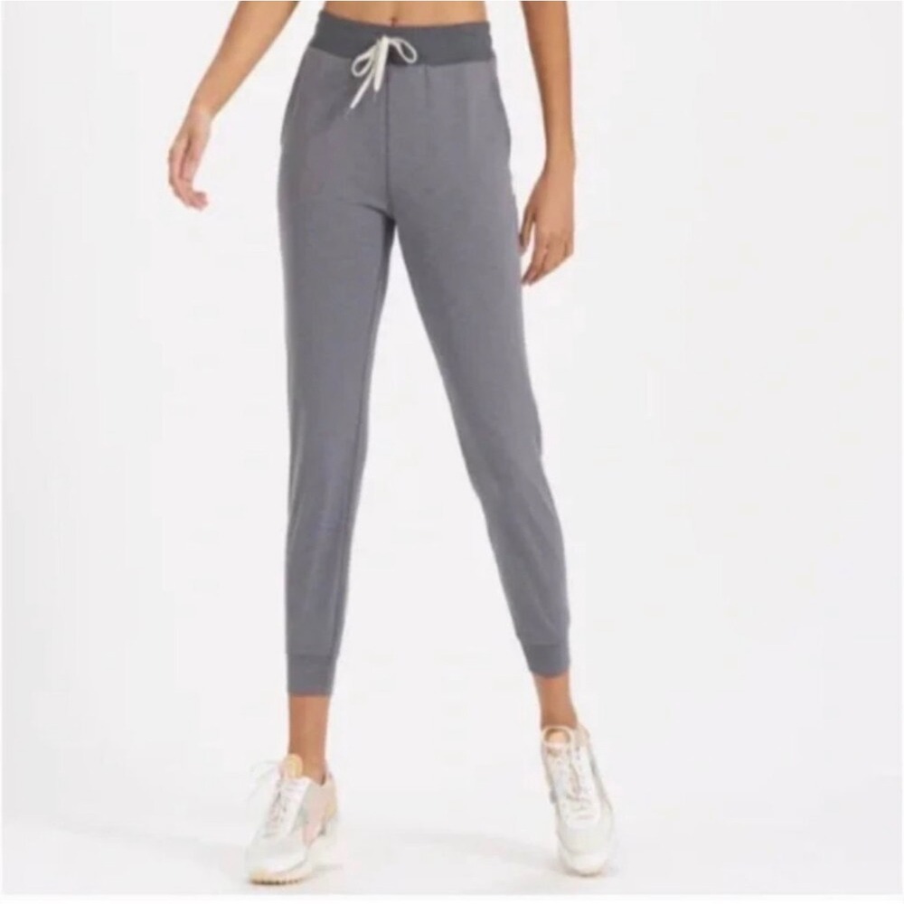 Vuori Lux Ribbed Performance joggers gray XS active athletic athleisure running - Picture 1 of 4